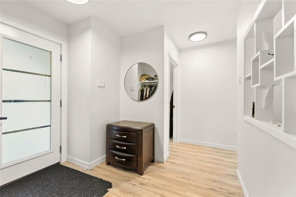Bedroom - 19 Whiteshell Avenue, Winnipeg, MB R2C2R7 Photo 5
