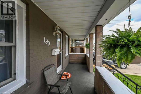 190 Campbell Avenue, Hamilton, ON, photo 3