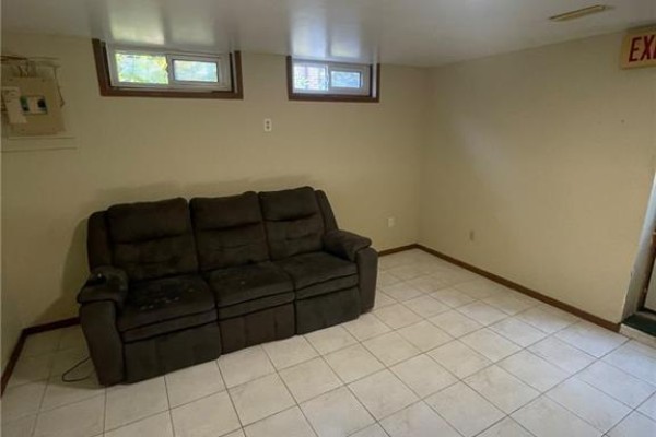 190 Cedarvale Crescent Unit# Lower, Waterloo