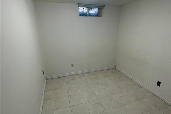 Bedroom - 190 Cedarvale Crescent Unit# Lower, Waterloo, ON N2L4T2 Photo 4