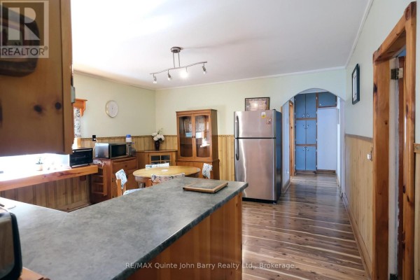 Primary Bedroom - 190 Downs Road, Quinte West, ON K8V5P6 Photo 5