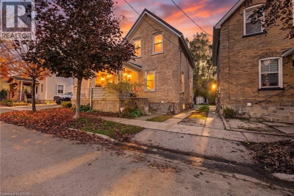 190 Jacob Street, New Hamburg