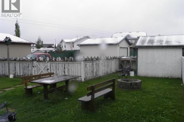190 Kerr Close, Red Deer, AB, photo 3