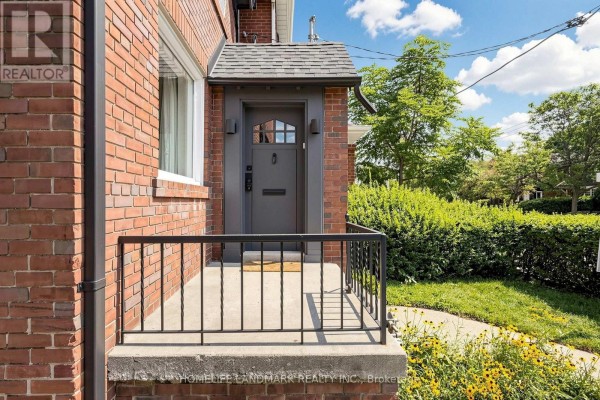 Kitchen - 190 Lawrence Avenue W, Toronto, ON M5M1A8 Photo 4