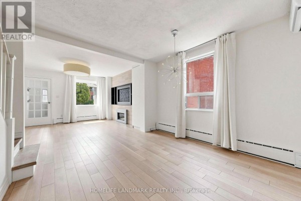 Primary Bedroom - 190 Lawrence Avenue W, Toronto, ON M5M1A8 Photo 5