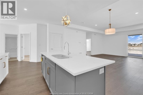 Kitchen - 190 Mclellan Avenue, Amherstburg, ON N9V4C9 Photo 4