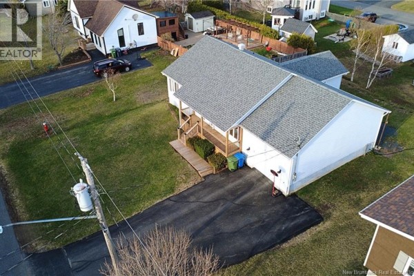 Family room - 190 Rue Des Peupliers, Shippagan, NB E8S2K2 Photo 4