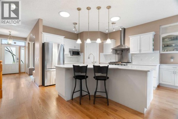 Breakfast - 190 Woodpark Circle Sw, Calgary, AB T2W6G1 Photo 4
