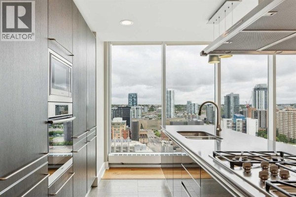 Foyer - 1901, 433 11 Avenue Se, Calgary, AB T2G0C7 Photo 4