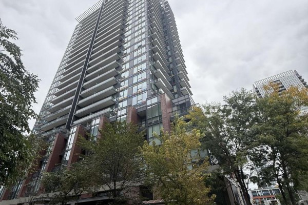 1901 - 225 Sackville Street, Toronto