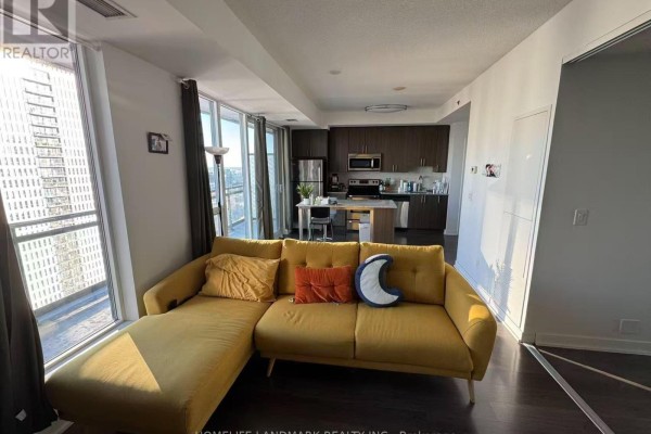 Kitchen - 1901 - 225 Sackville Street, Toronto, ON M5A3H1 Photo 4