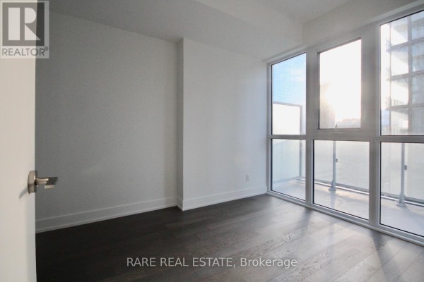 1901 - 7 Grenville Street, Toronto, ON M4Y0E9 Photo 5
