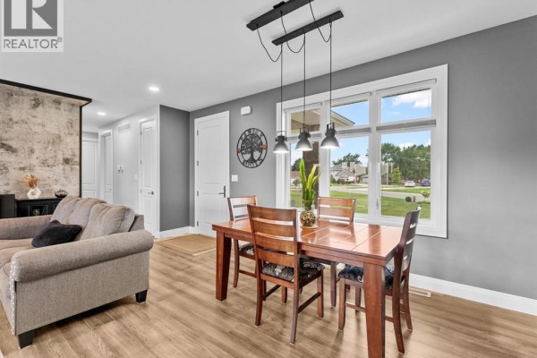 Kitchen - 19015 Haven Avenue, Tilbury, ON N0P2L0 Photo 4