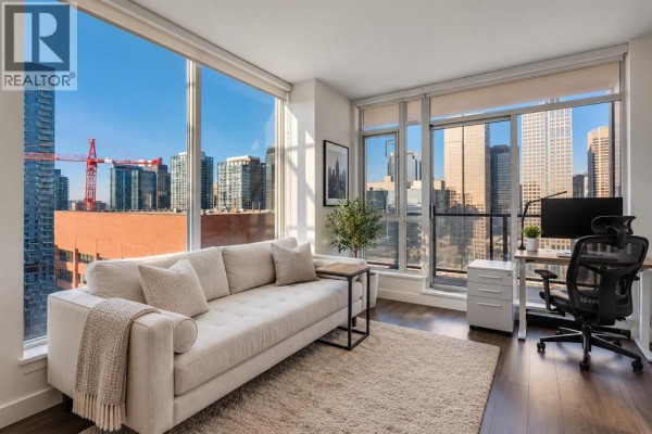 Living room - 1902, 310 12 Avenue Sw, Calgary, AB T2R1B5 Photo 2