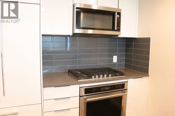 1902 3096 Windsor Gate, Coquitlam, BC V3B0P4 Photo 5