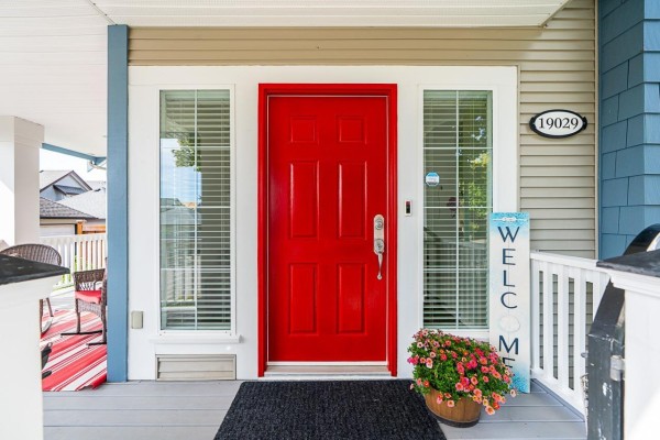 19029 68b Avenue, Surrey, BC V4N5P5 Photo 5