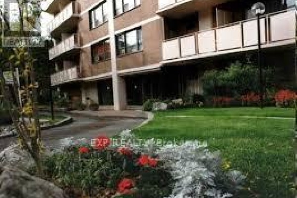 1903 - 10 Huntley Street, Toronto, ON, photo 3