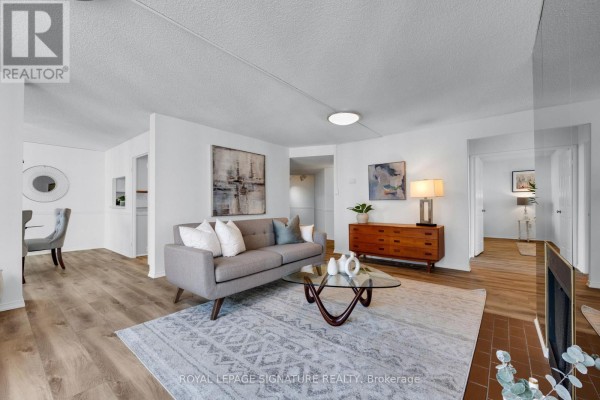 Primary Bedroom - 1903 - 131 Beecroft Road, Toronto, ON M2N6G9 Photo 4