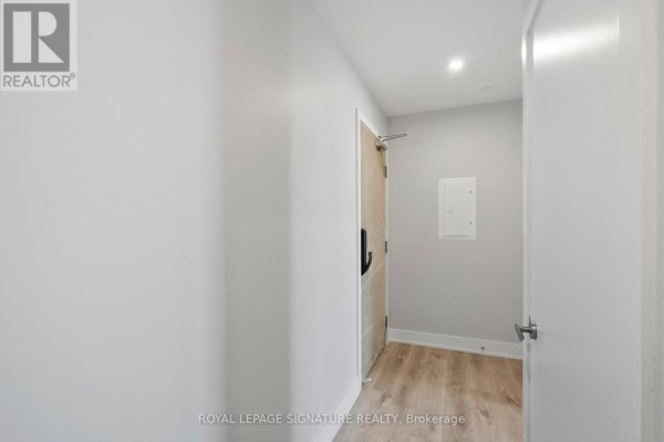 Primary Bedroom - 1903 - 370 Martha Street, Burlington, ON L7R0G9 Photo 4