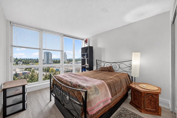 1903 13688 100 Avenue, Surrey, BC V3T0G9 Photo 4