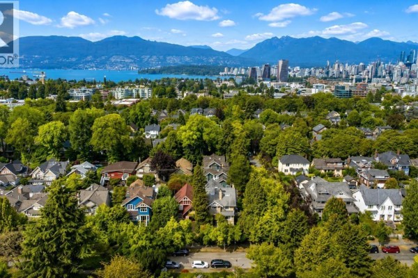 1903 W 14th Avenue, Vancouver, BC V6J2K1 Photo 4