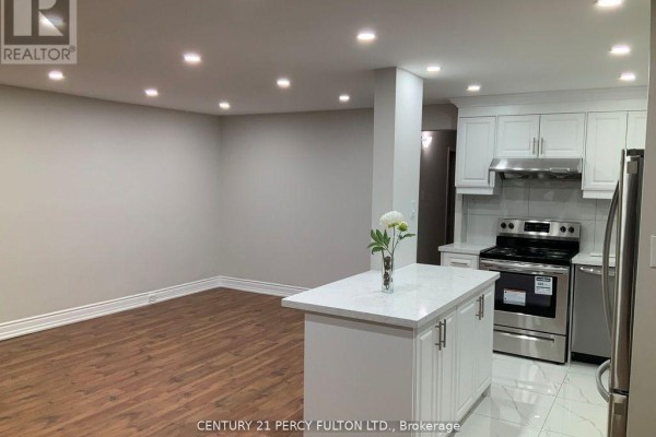 Dining room - 1904 - 10 Sunny Glen Way, Toronto, ON M3C2Z3 Photo 5