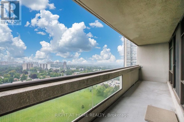 Family room - 1904 - 1555 Finch Avenue E, Toronto, ON M2J4X9 Photo 4
