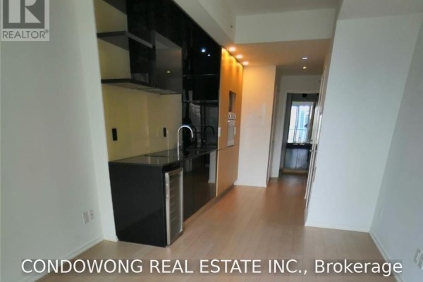 Living room - 1904 - 70 Temperance Street, Toronto, ON M5H4E8 Photo 2