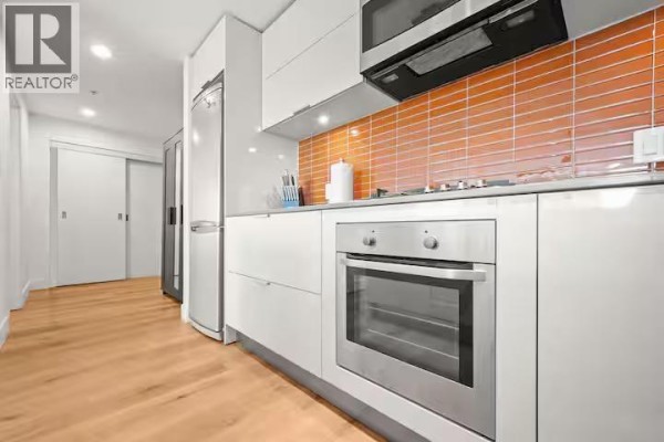 1904 128 W Cordova Street, Vancouver, BC V6B0E6 Photo 4