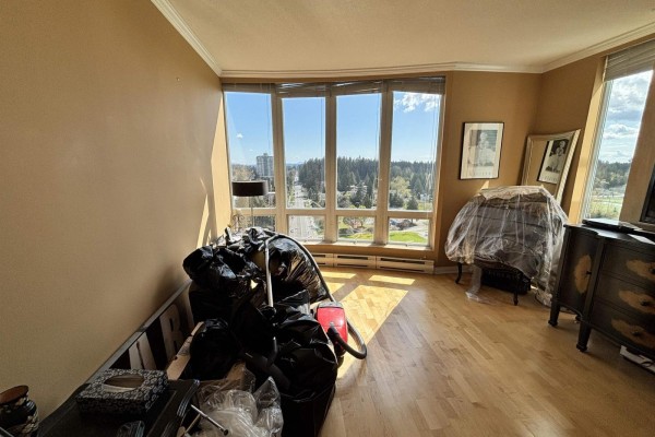 1904 14820 104 Avenue, Surrey, BC V3R0V9 Photo 2
