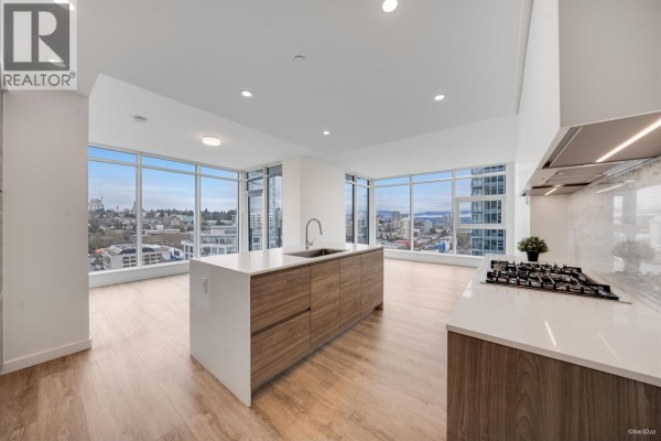 1904 680 Quayside Drive, New Westminster