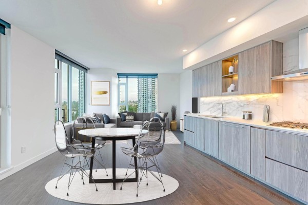1904 9887 Whalley Boulevard, Surrey, BC V3T0P4 Photo 5