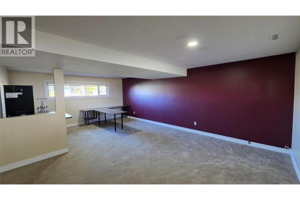 Laundry room - 1905 108 Avenue, Dawson Creek, BC V1G2V1 Photo 4
