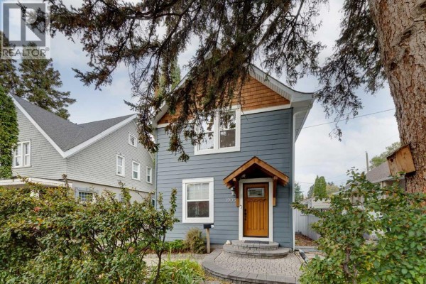 Residential for sale at 1905 2 Street Nw, Calgary, AB - MLS® AaOTuD