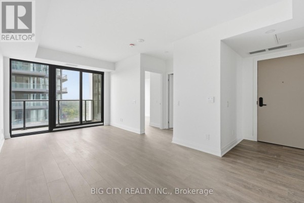 1906 - 25 Frederick Todd Way, Toronto, ON M4G0E8 Photo 5