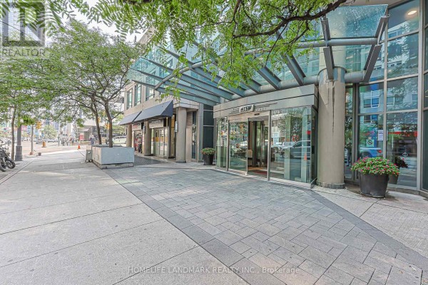 1906 - 361 Front Street W, Toronto, ON, photo 2
