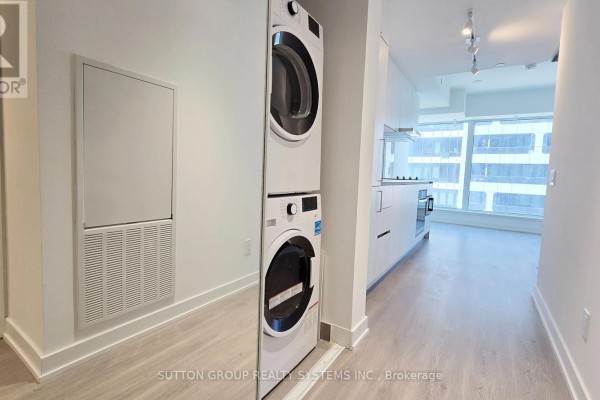 Primary Bedroom - 1906 - 8 Wellesley Street W, Toronto, ON M4Y0J5 Photo 4