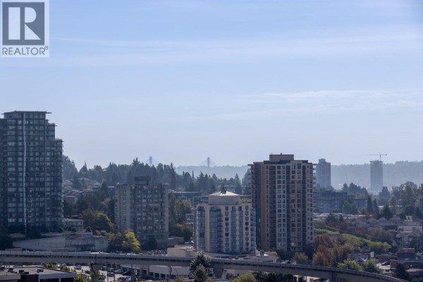 1906 3771 Bartlett Court, Burnaby, BC V3J7G8 Photo 4