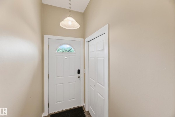Den - 1906 65 St Nw, Edmonton, AB T6L7A2 Photo 4
