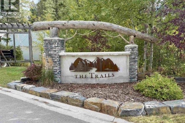 Full bathroom - 1906 Foxwood Trail Unit# 1, Windermere, BC V0B2L2 Photo 3
