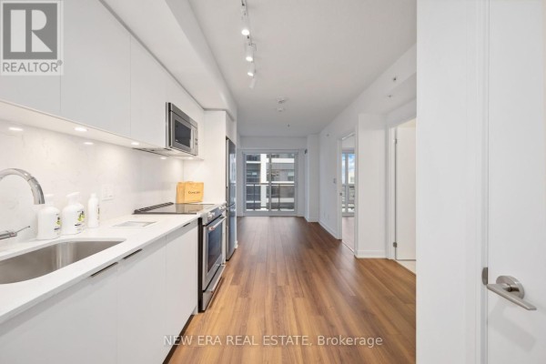 1907 - 30 Samuel Wood Way, Toronto, ON, photo 3