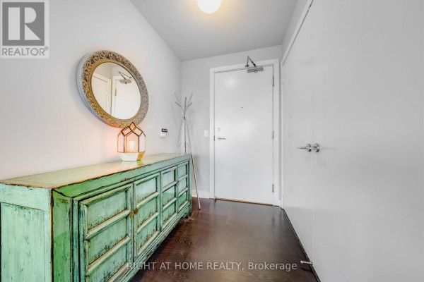 Den - 1908 - 100 Western Battery Road, Toronto, ON M6K3S2 Photo 4