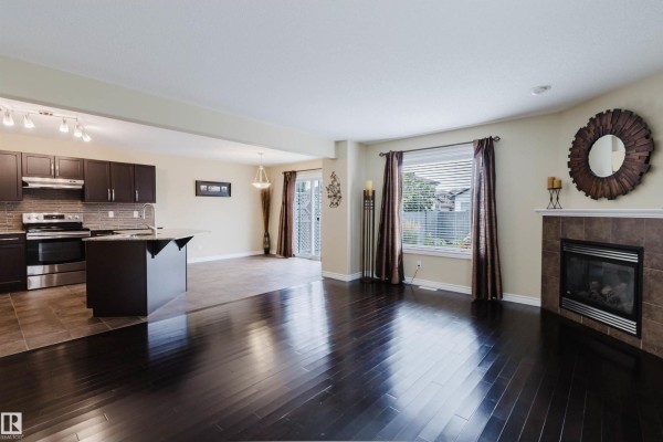 1908 Hammond Pl Nw, Edmonton, AB, photo 3