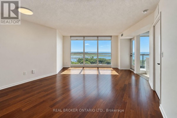 Kitchen - 1909 - 219 Fort York Boulevard, Toronto, ON M5V1B1 Photo 4