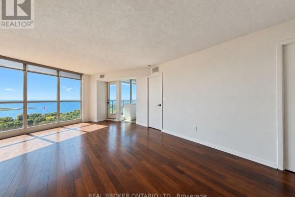 1909 - 219 Fort York Boulevard, Toronto, ON M5V1B1 Photo 5