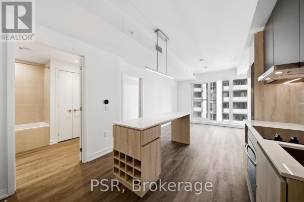 Kitchen - 1909 - 70 Ordnance Street, Toronto, ON M6K0G9 Photo 3