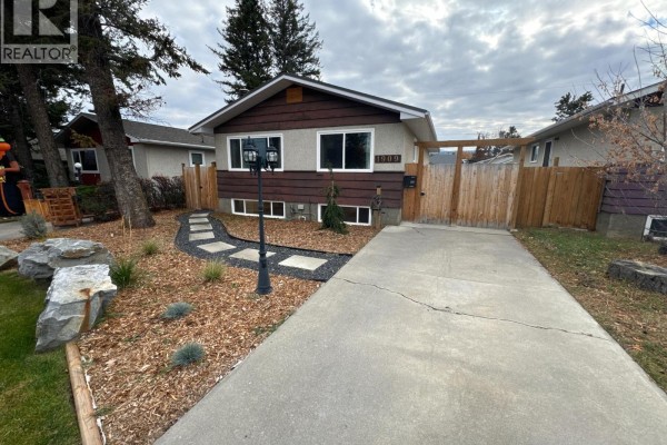 1909 2nd Street S, Cranbrook, BC, photo 2