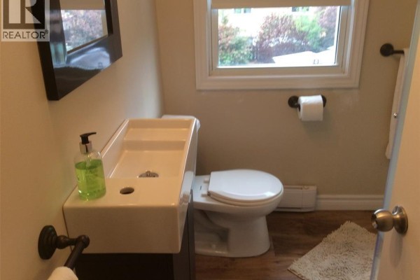 Eating area - 1909 Arthur Road Unit# Upper, Windsor, ON N8W4V5 Photo 5