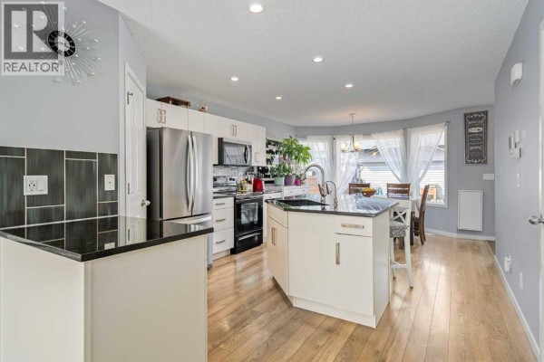 Kitchen - 191 Cranford Crescent Se, Calgary, AB T3M0X9 Photo 4