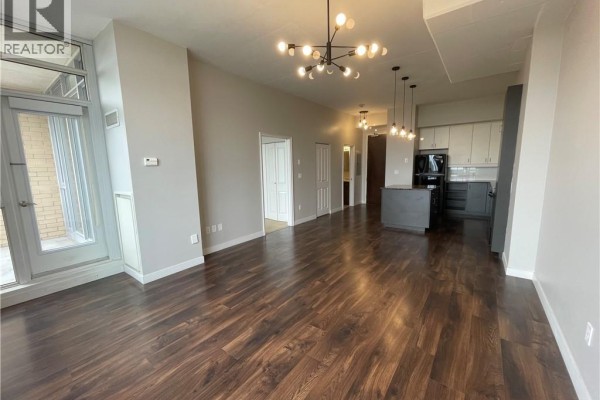 Living room - 191 King Street S Unit# 805, Waterloo, ON N2J1R1 Photo 4